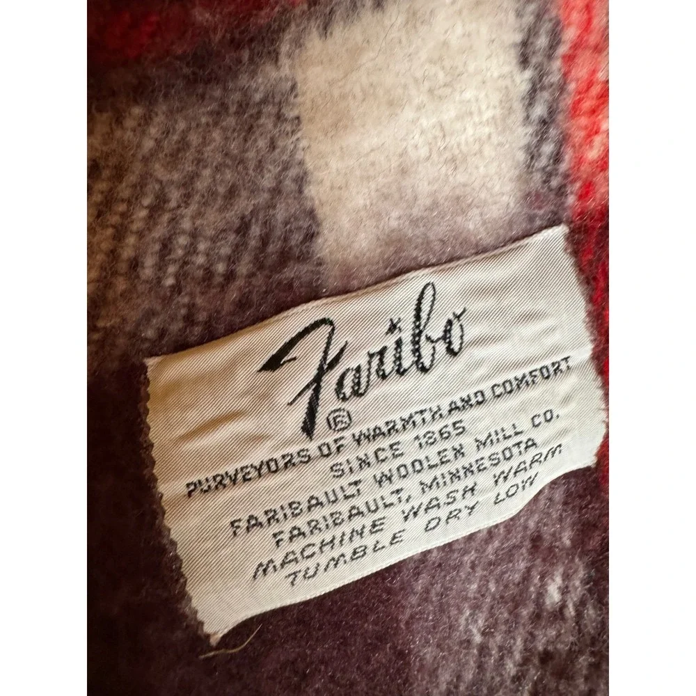 Faribault Woolen‎ Mill Faribo Plaid Blanket scarf Burgundy Tan Fringe USA Made